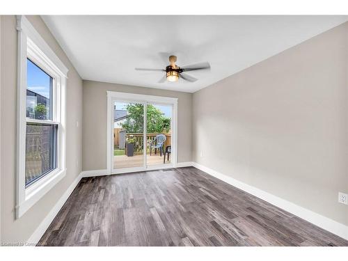 50 Whitfield Avenue, Hamilton, ON - Indoor Photo Showing Other Room