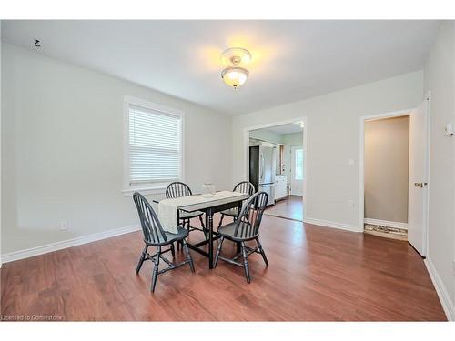 156 Avondale Street, Hamilton, ON - Indoor Photo Showing Dining Room