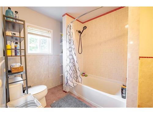 29 Quaker Road, Welland, ON - Indoor Photo Showing Bathroom