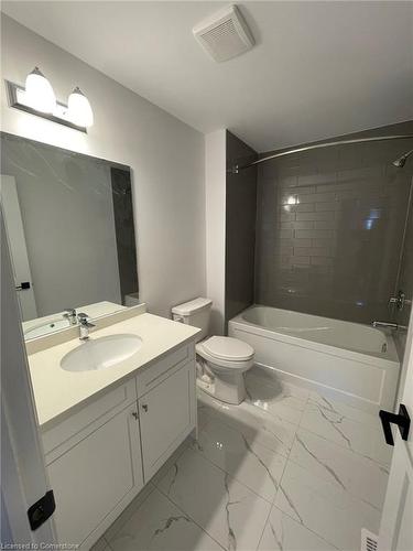 106-61 Soho Street, Hamilton, ON - Indoor Photo Showing Bathroom