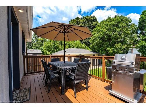 947 Easterbrook Avenue, Burlington, ON - Outdoor With Deck Patio Veranda With Exterior