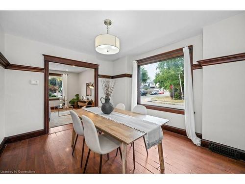 189 Roxborough Avenue, Hamilton, ON - Indoor Photo Showing Dining Room