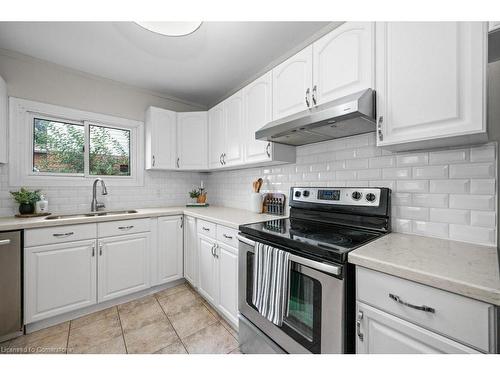 189 Roxborough Avenue, Hamilton, ON - Indoor Photo Showing Kitchen With Stainless Steel Kitchen With Double Sink