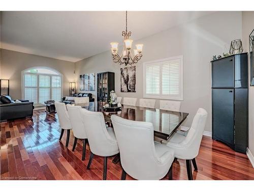 990 Upper Kenilworth Avenue, Hamilton, ON - Indoor Photo Showing Dining Room