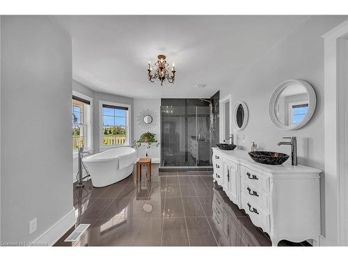 2378 North Shore Drive, Dunnville, ON - Indoor Photo Showing Bathroom