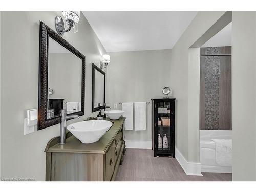 2378 North Shore Drive, Dunnville, ON - Indoor Photo Showing Bathroom