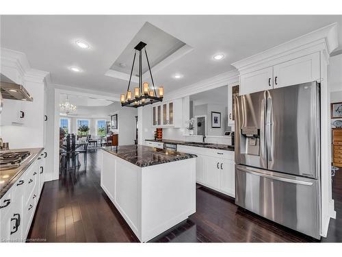 2378 North Shore Drive, Dunnville, ON - Indoor Photo Showing Kitchen With Upgraded Kitchen