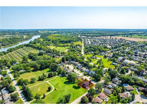 1 Meadowlea Court, Caledonia, ON - Outdoor With View