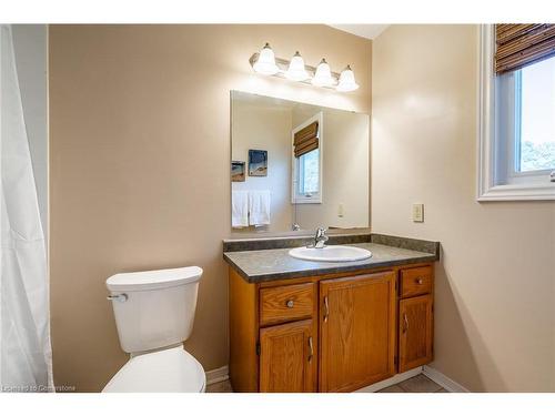 19-2155 Duncaster Drive, Burlington, ON - Indoor Photo Showing Bathroom