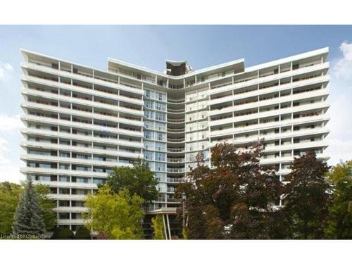 315-20 North Shore Boulevard W, Burlington, ON - Outdoor With Balcony With Facade