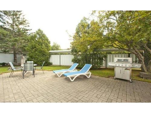 315-20 North Shore Boulevard W, Burlington, ON - Outdoor With Backyard