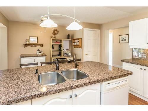 135 Glenariff Drive, Hamilton, ON - Indoor Photo Showing Kitchen With Double Sink