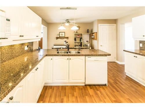 135 Glenariff Drive, Hamilton, ON - Indoor Photo Showing Kitchen With Double Sink