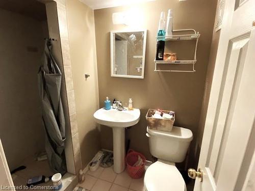 241 Haddon Avenue S, Hamilton, ON - Indoor Photo Showing Bathroom