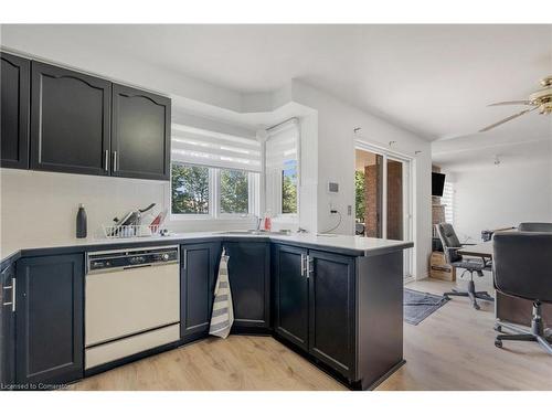 3385 Binbrook Road, Binbrook, ON - Indoor Photo Showing Kitchen