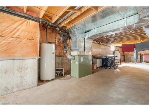 3385 Binbrook Road, Binbrook, ON - Indoor Photo Showing Basement