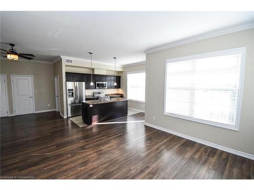 302-14 Saunders Drive, Jarvis, ON - Indoor Photo Showing Kitchen