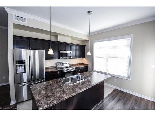 302-14 Saunders Drive, Jarvis, ON - Indoor Photo Showing Kitchen With Double Sink With Upgraded Kitchen