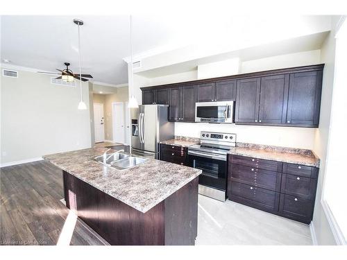 302-14 Saunders Drive, Jarvis, ON - Indoor Photo Showing Kitchen With Double Sink With Upgraded Kitchen