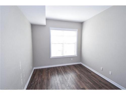 302-14 Saunders Drive, Jarvis, ON - Indoor Photo Showing Other Room