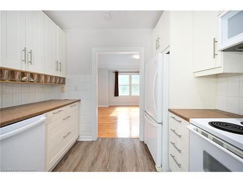 1-934 Garth Street, Hamilton, ON - Indoor Photo Showing Kitchen