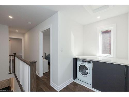 77 William Street, Hamilton, ON - Indoor Photo Showing Laundry Room