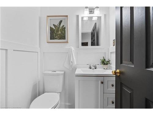 41 Highbury Drive, Stoney Creek, ON - Indoor Photo Showing Bathroom