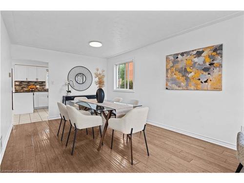 41 Highbury Drive, Stoney Creek, ON - Indoor Photo Showing Dining Room