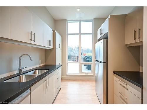 706-2750 King Street E, Hamilton, ON - Indoor Photo Showing Kitchen With Double Sink