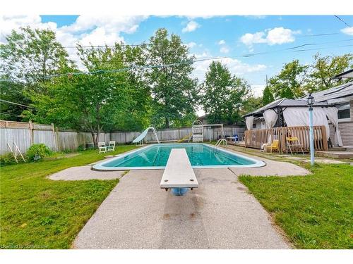 5212 New Street, Burlington, ON - Outdoor With In Ground Pool With Backyard