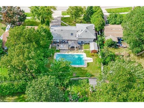 5212 New Street, Burlington, ON - Outdoor With In Ground Pool