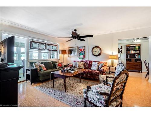 501-9 Grant Boulevard, Dundas, ON - Indoor Photo Showing Living Room