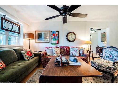 501-9 Grant Boulevard, Dundas, ON - Indoor Photo Showing Living Room