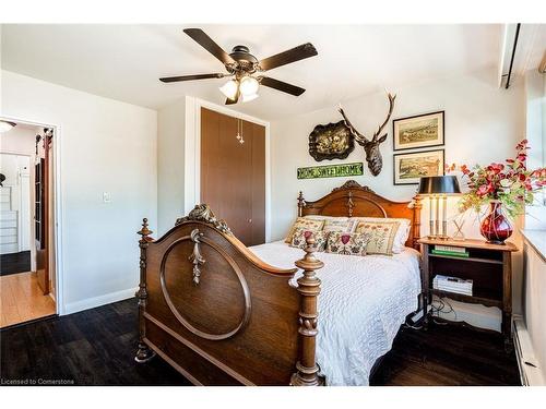 501-9 Grant Boulevard, Dundas, ON - Indoor Photo Showing Bedroom