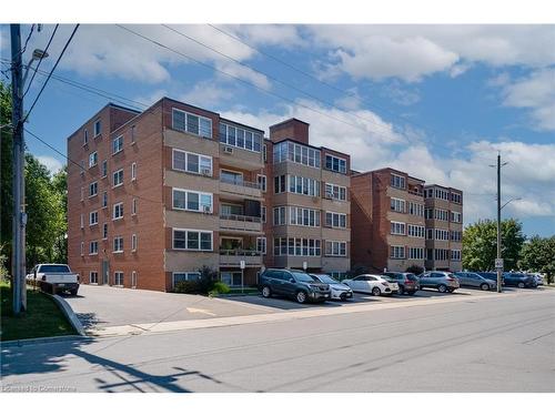 501-9 Grant Boulevard, Dundas, ON - Outdoor With Facade