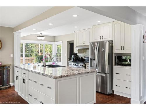 270 Highland Avenue, Fort Erie, ON - Indoor Photo Showing Kitchen With Upgraded Kitchen