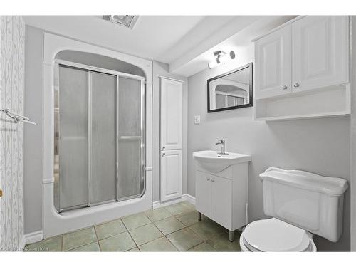 270 Highland Avenue, Fort Erie, ON - Indoor Photo Showing Bathroom