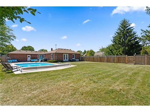 270 Highland Avenue, Fort Erie, ON - Outdoor With In Ground Pool With Backyard