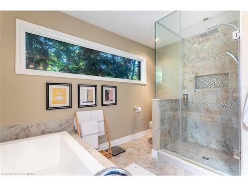 1351 Hazelton Boulevard, Burlington, ON - Indoor Photo Showing Bathroom