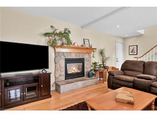 78 Valleyview Drive, Ancaster, ON - Indoor Photo Showing Living Room With Fireplace