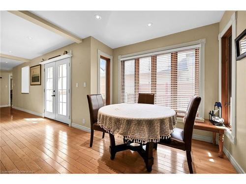 78 Valleyview Drive, Ancaster, ON - Indoor Photo Showing Dining Room