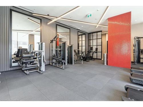 612-212 King William Street, Hamilton, ON - Indoor Photo Showing Gym Room