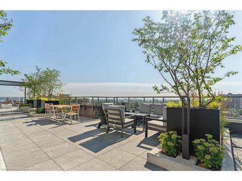 612-212 King William Street, Hamilton, ON - Outdoor With View