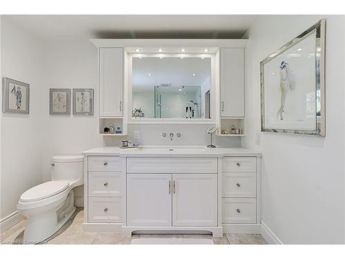 1331 Tyandaga Park Drive, Burlington, ON - Indoor Photo Showing Bathroom