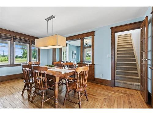 2844 Cockshutt Road, Waterford, ON - Indoor Photo Showing Dining Room