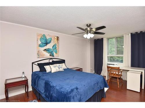 101-1968 Main Street W, Hamilton, ON - Indoor Photo Showing Bedroom