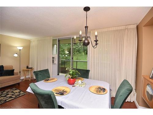 101-1968 Main Street W, Hamilton, ON - Indoor Photo Showing Dining Room