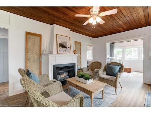 241 Beechwood Avenue, Crystal Beach, ON - Indoor Photo Showing Living Room With Fireplace