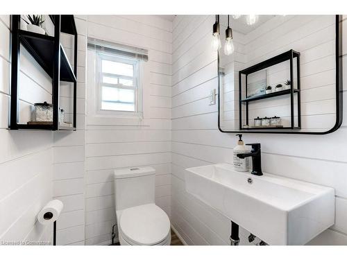 241 Beechwood Avenue, Crystal Beach, ON - Indoor Photo Showing Bathroom