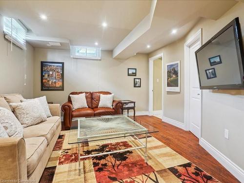 24-541 Winston Road, Grimsby, ON - Indoor Photo Showing Basement